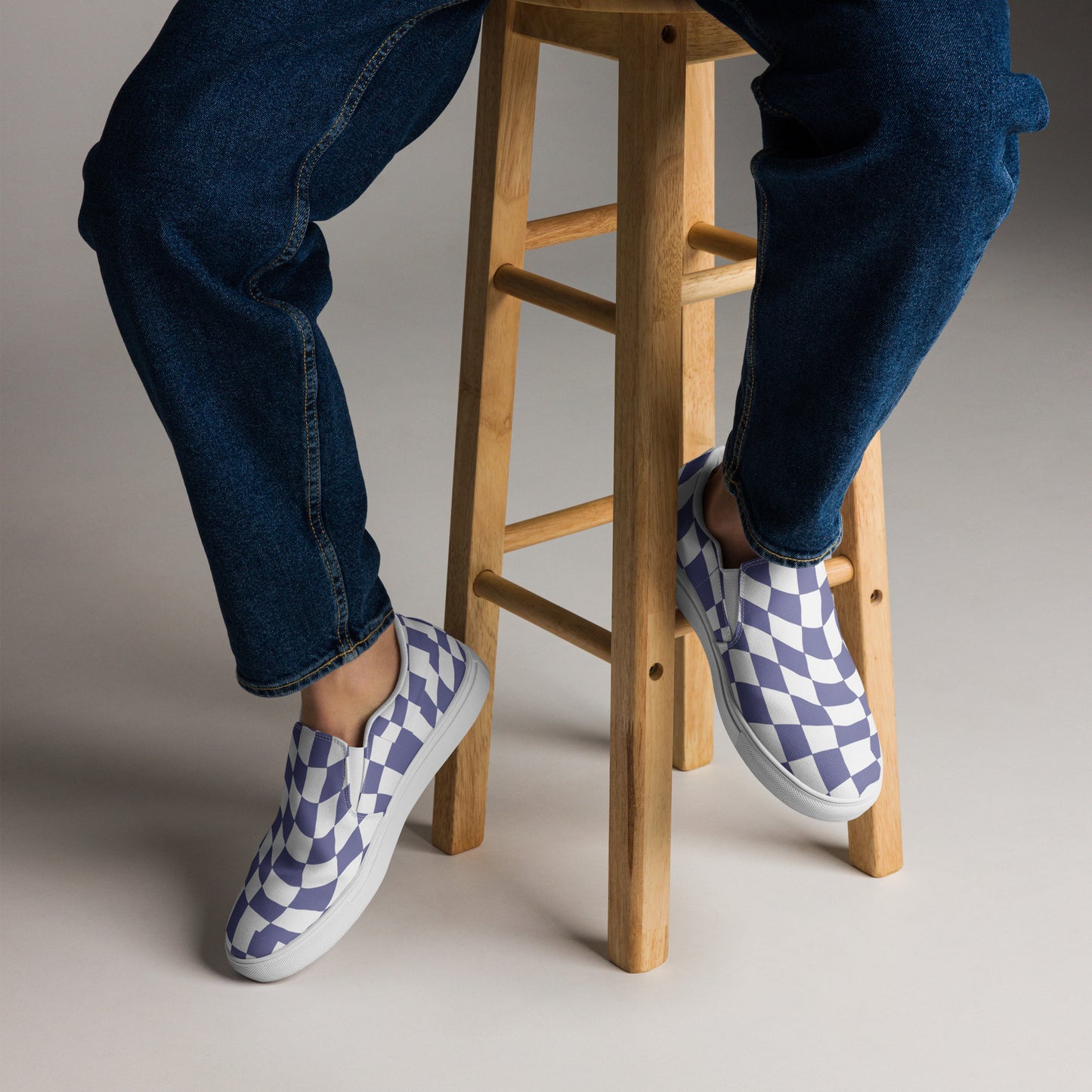 Classic Wavy Checkerboard Shoes